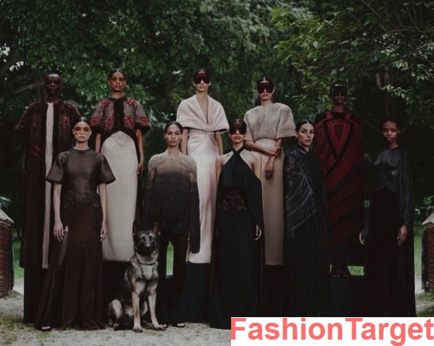 Paris Haute Couture Fashion Week: Givenchy осень-зима 2018-13 Couture (givenchy, мода, Париж, Рикардо Тиши, стиль, lookbook, Мода и стиль)