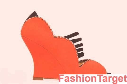 Обувь от молодых дизайнеров Лисли Йонг и Джоанн Стокер (Джоанн Стокер, женская обувь, каблуки, коллекция, кружево, Лисли Йонг, модная обувь, молодые дизайнеры, Обувь, стиль, туфли, vogueon.ru, Аксессуары)