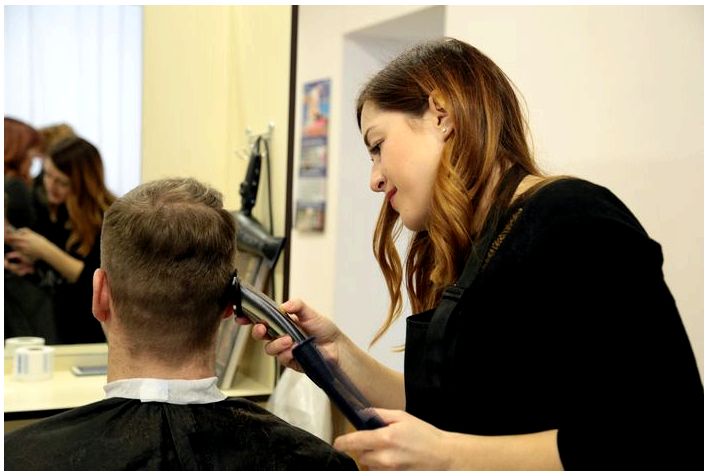Курсы парикмахеров – первый шаг на пути к успеху