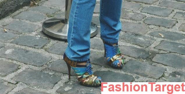 Необычная и стильная обувь на улицах городов (2017, chanel, fall, lv, prada, rodarte, shoes, street fashion, street style, город, грубая обувь, модная обувь, Мужская, мужская обувь, мужские аксессуары, на улицах городов, необычная, Обувь, стиль, Стильная, vogueon.ru, Аксессуары, Мужская мода, Уличная мода)